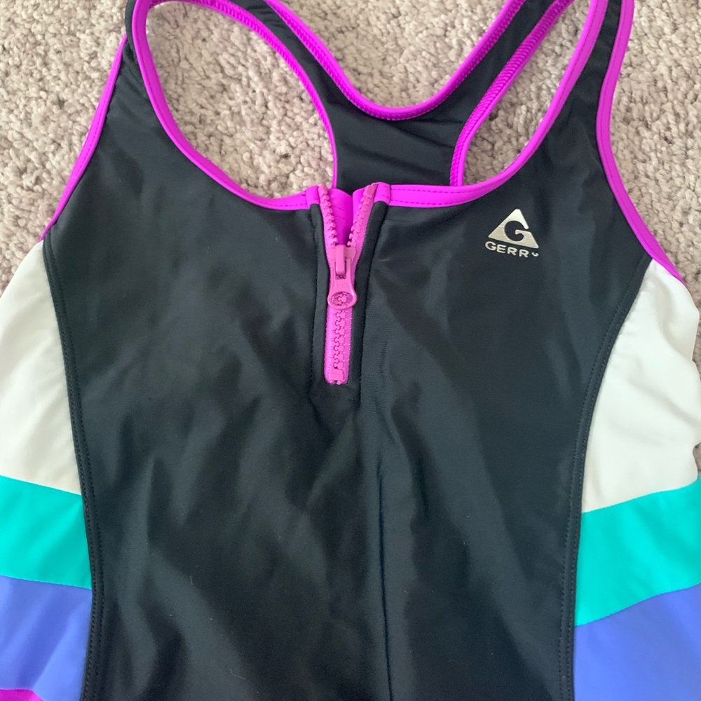 Bathing suit - Picture 2 of 3